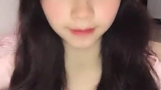 隔壁王叔小旅店约会吊钟大奶子出轨骚妻激情四射干的床直抖