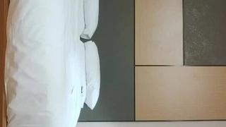 肉欲表姊帮弟弟破处 巨乳又主动是要怎么拒绝啦