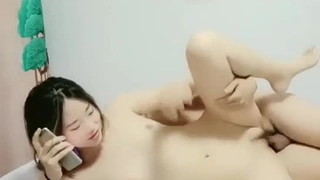 欧美又粗又大XXXXBBBB疯狂18岁校花被同学们轮流玩