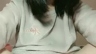 9277在线观看免费播放目前还在调教娇妻