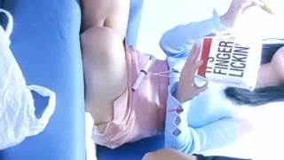 眼镜小哥探花找了个苗条短发妹子直播啪啪 穿上黑丝口交69互舔大力猛操非常诱人